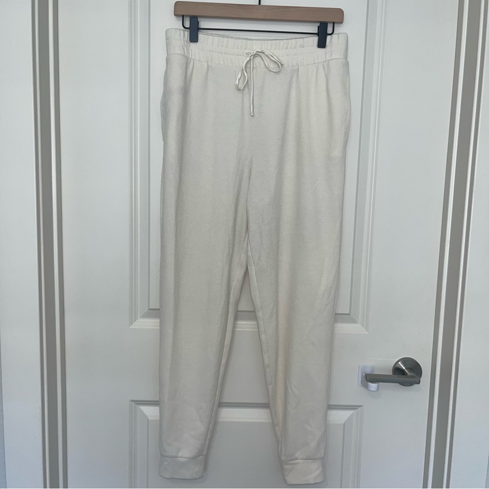Victoria's Secret Cream Jogger Sweatpants with Elastic Cuffs - Picture 2 of 4